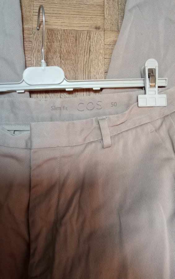 Illustration de Pantalon homme