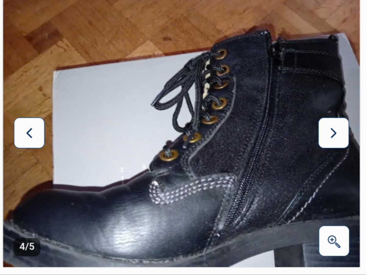 Illustration de Bottines fourrées pointure 38
