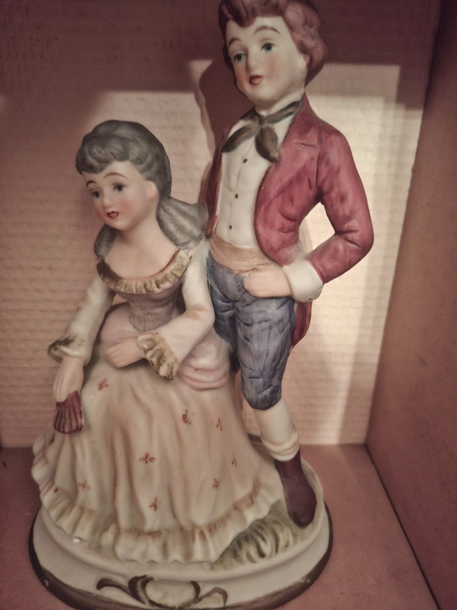 Illustration de Bibelot statue 