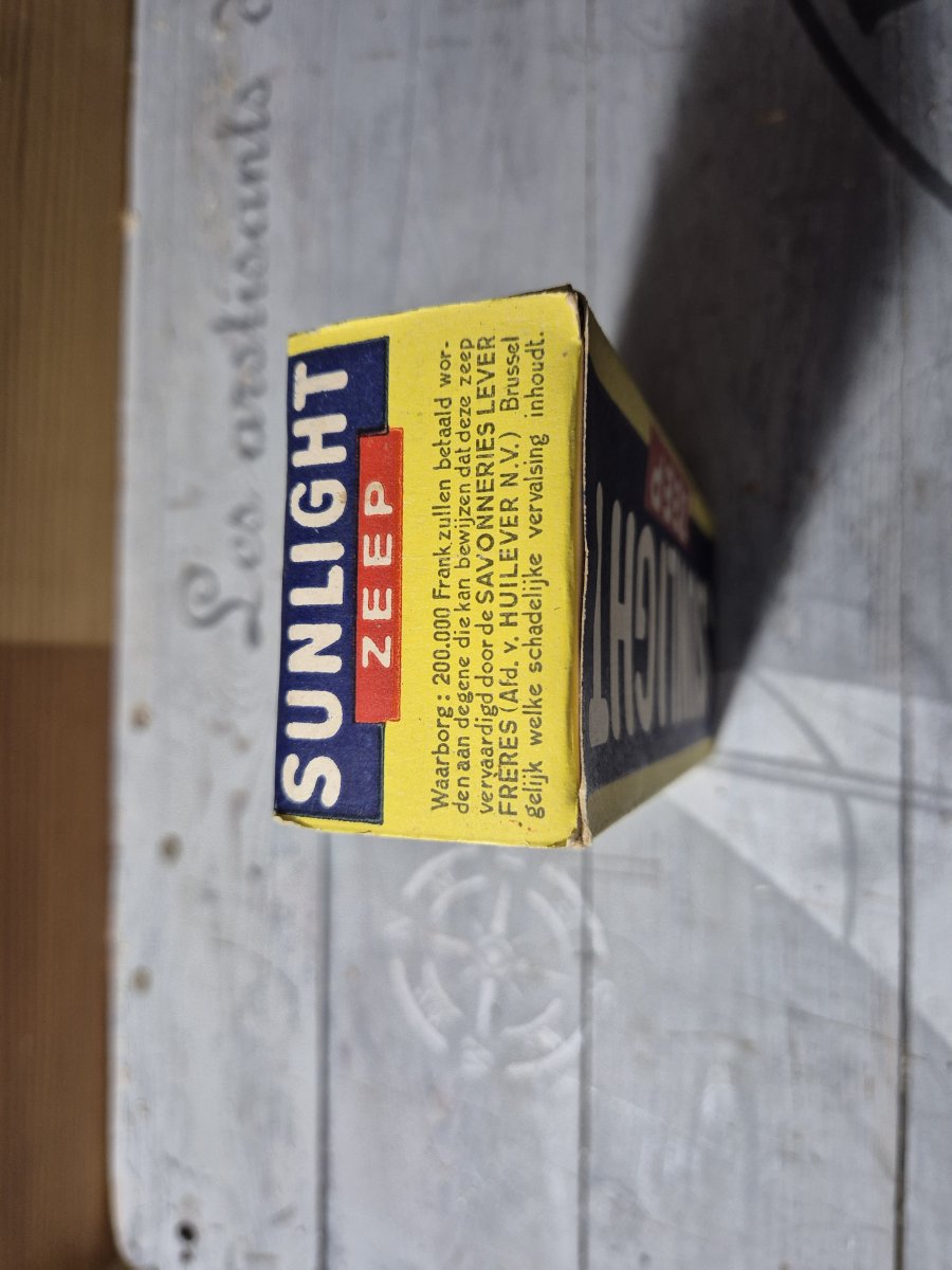 Illustration de Ancien savon Sunlight. Vintange