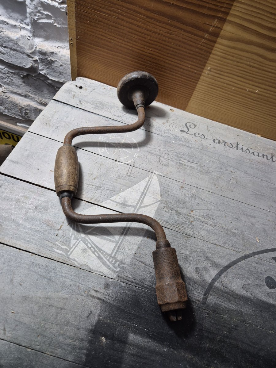 Image Ancienne chignole. En l'état.