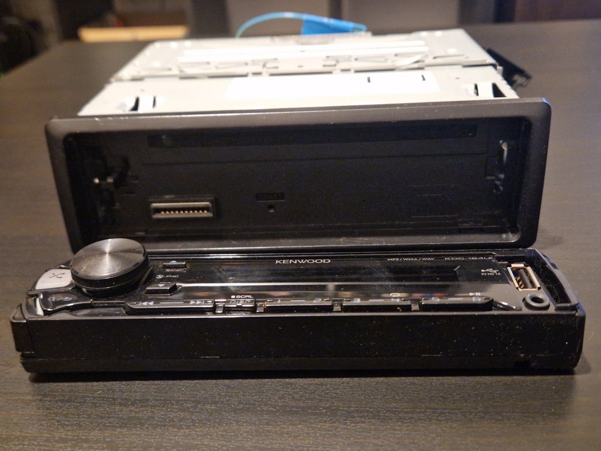 Illustration de Radio Cd auto