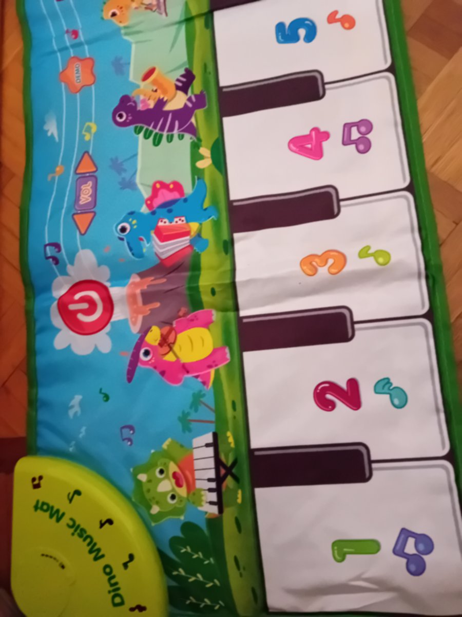 Illustration de Tapis musical en tissu
