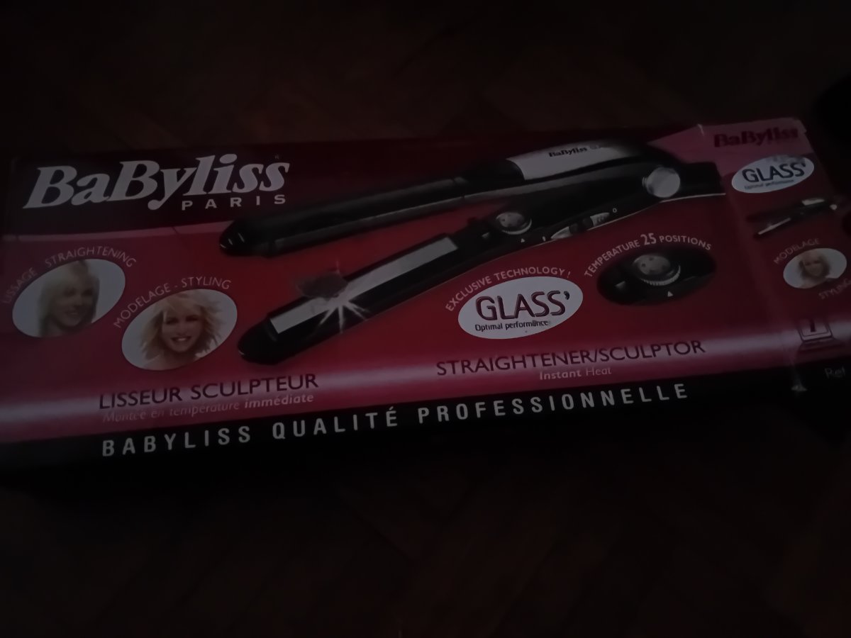 Illustration de Lisseur sculpteur babyliss qualité professionnelle