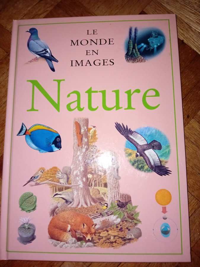 Illustration de Livre le monde en images