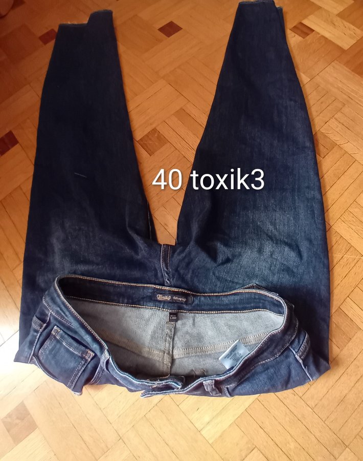 Illustration de Plusieurs jeans