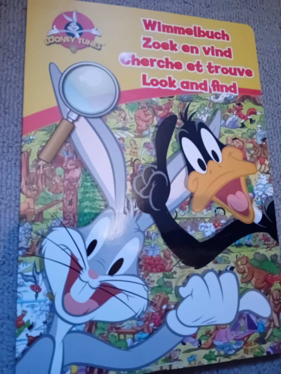 Illustration de Livre cherche et trouve,  zoek en vind
