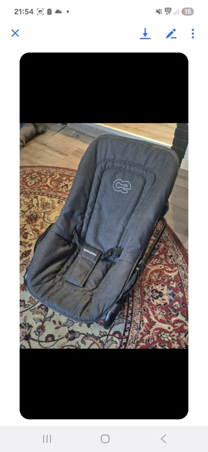 Image Relaxe et table à langer, gratuit à donner , je n'ai