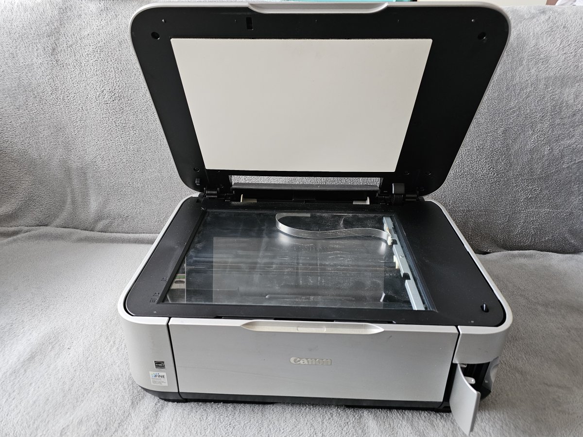 Illustration de Imprimante canon sans câbles