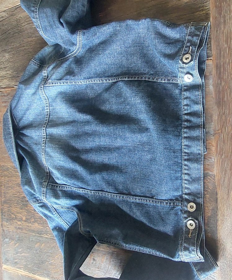 Illustration de Veste jeans