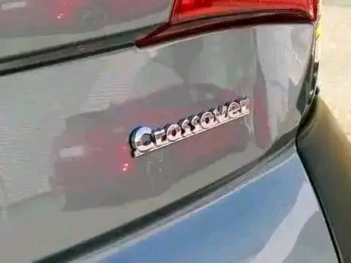 Illustration de Véhicule pour raisons de déménagement 