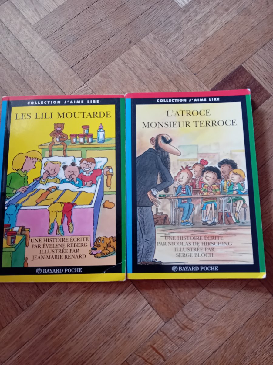 Illustration de J aime lire