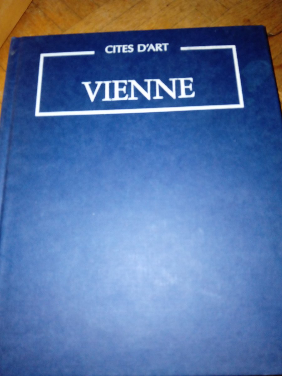 Illustration de Livre cités d art