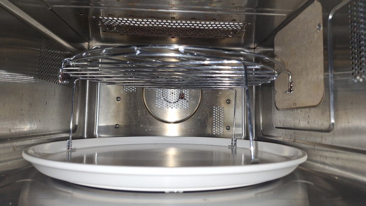 Illustration de Micro-onde grill combi