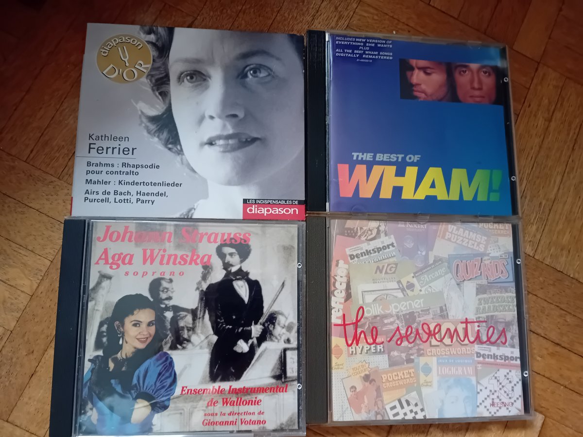 Illustration de Lot CD chansons