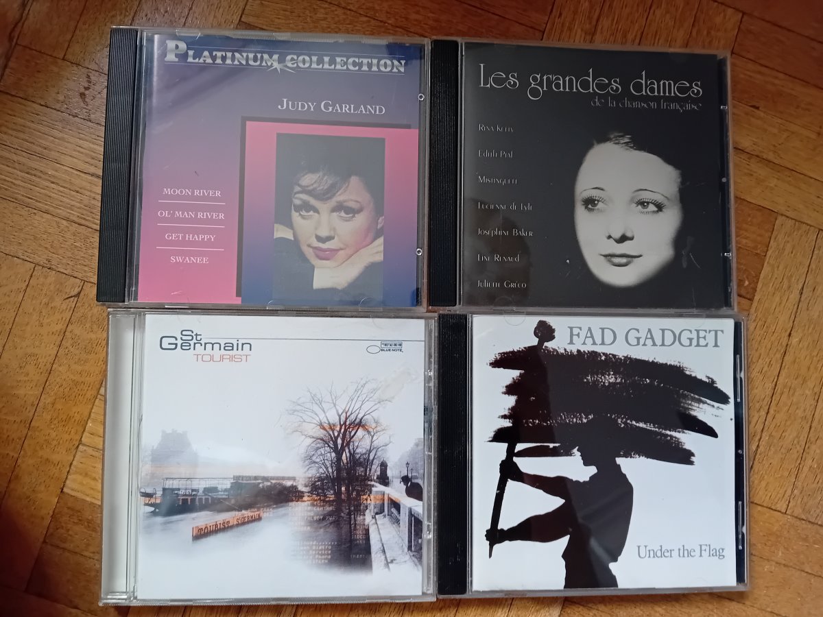 Illustration de Lot CD chansons