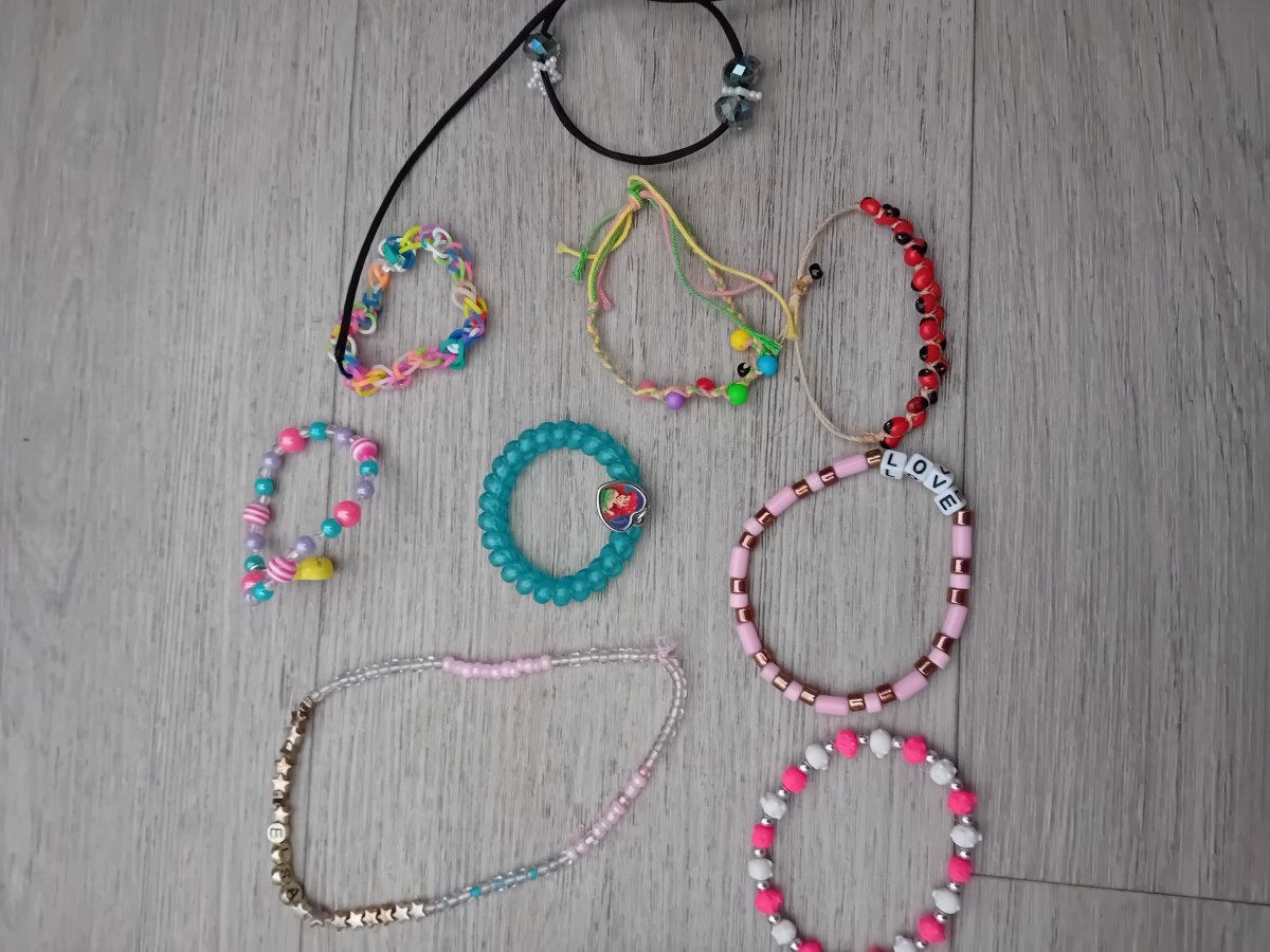 Illustration de Bijoux enfants