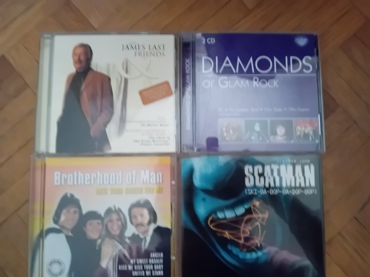Illustration de Lot cd musique diverse