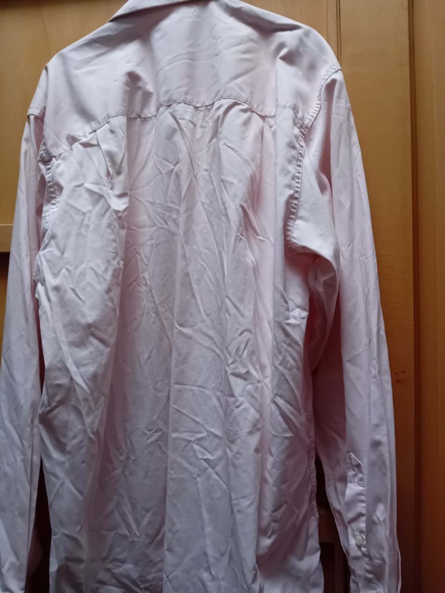 Illustration de Chemise homme rose taille 38 