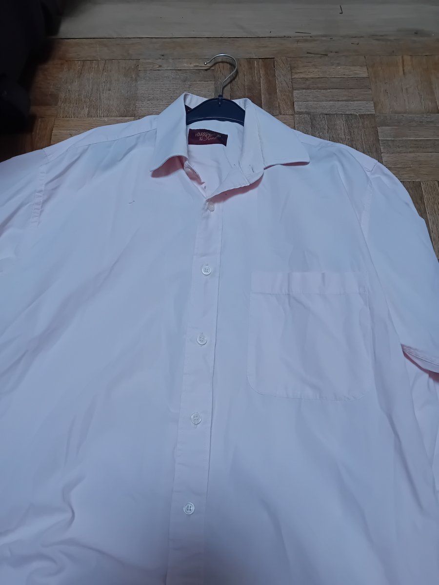 Illustration de Chemise homme rose taille 38 