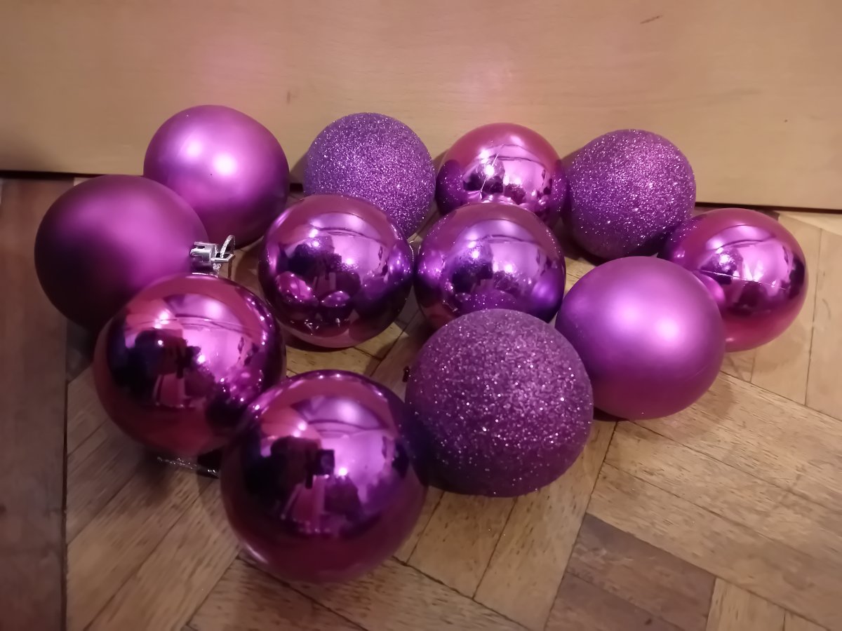 Image Рождественские безделушки Новые