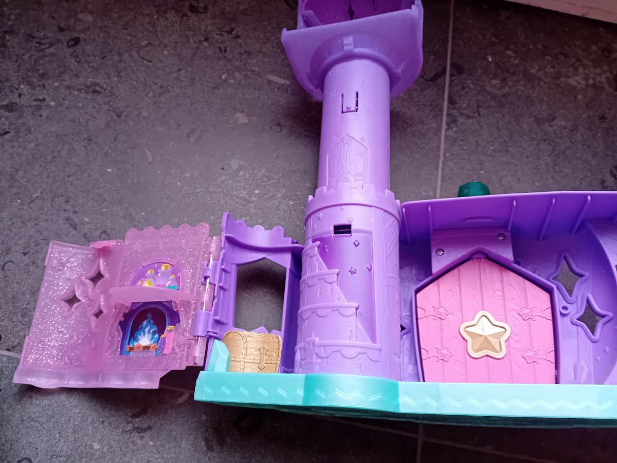 Illustration de Château magic