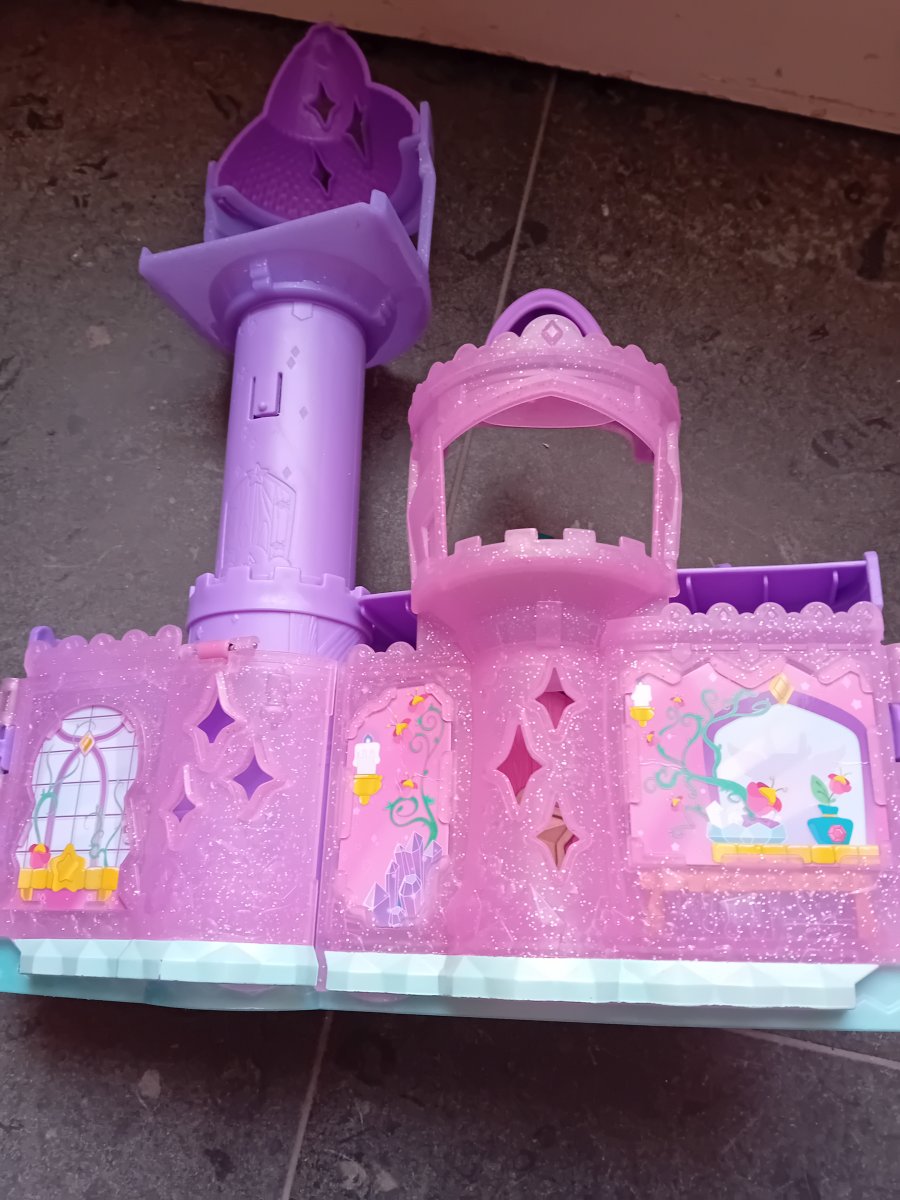 Illustration de Château magic