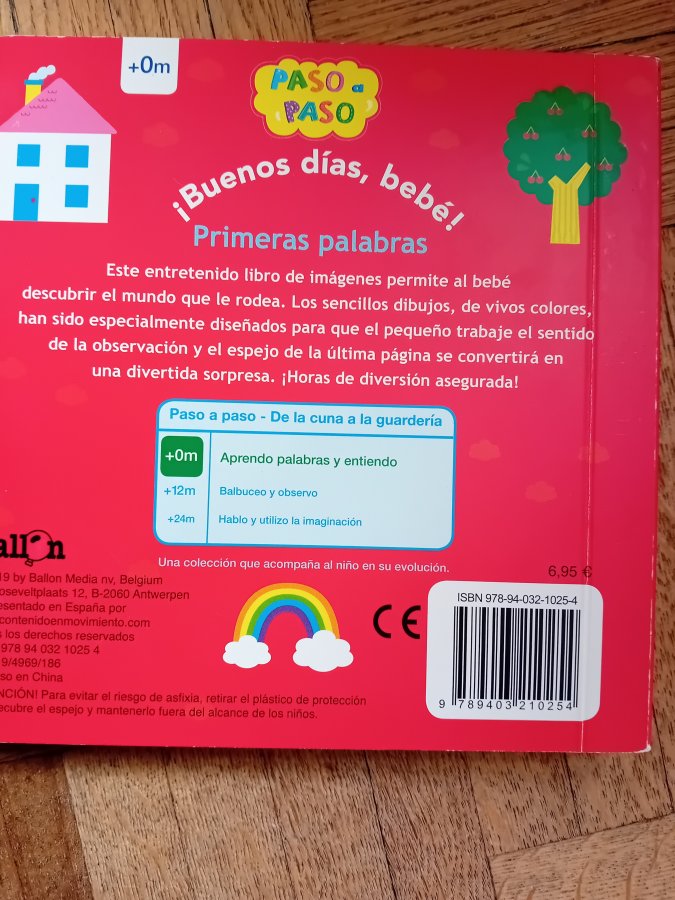 Illustration de Livre bébé cartonné