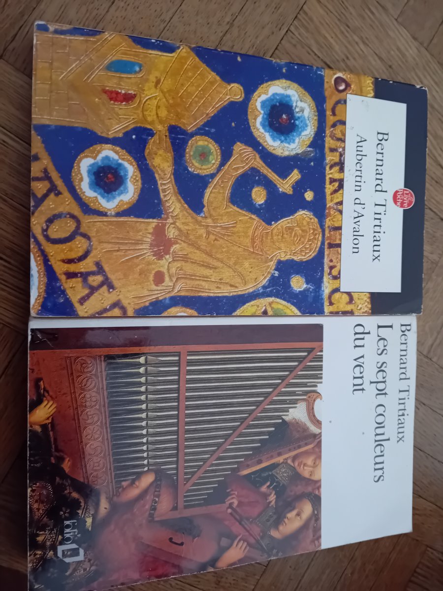 Illustration de Lot livres divers 1