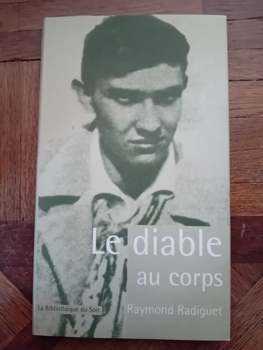 Illustration de Lot livres 5