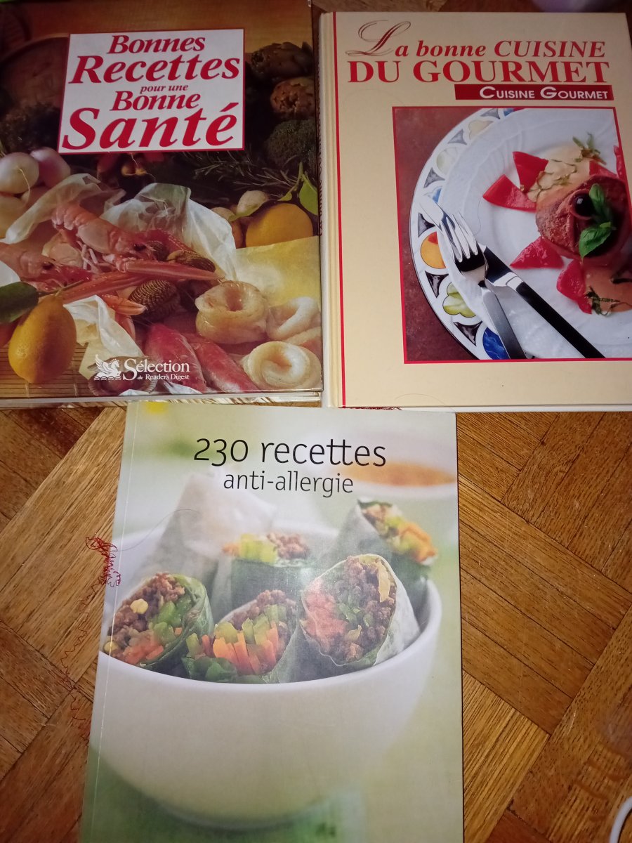 Illustration de Livre cuisine 4