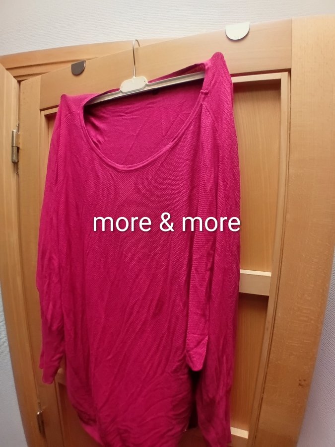 Illustration de Blouse femme