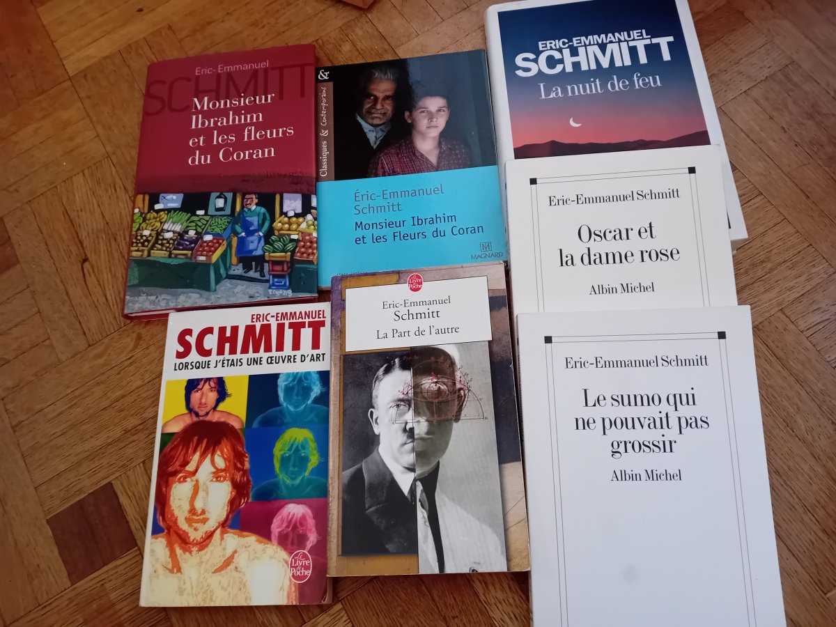 Illustration de Livres emmanuel schmitt