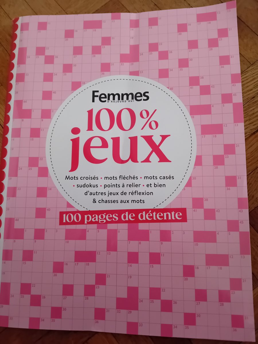Illustration de 100 pages de jeux
