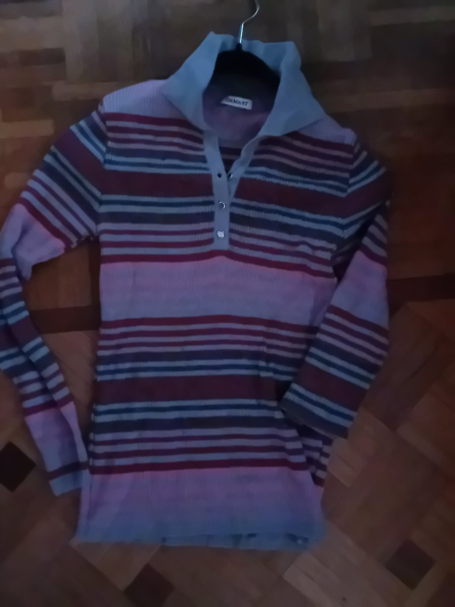 Illustration de Pull 38 / 40 Damart