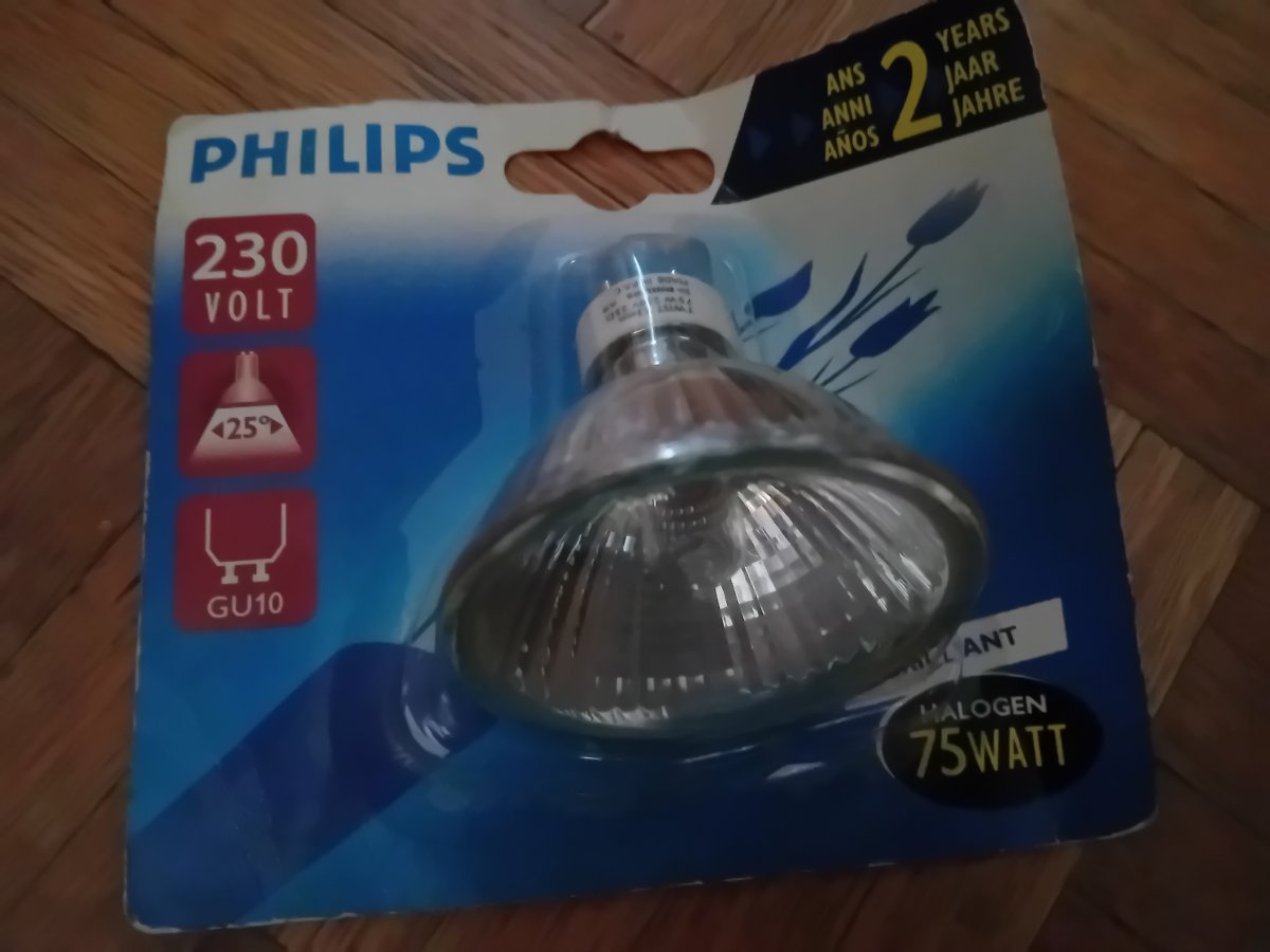 Illustration de Lampe gu 10