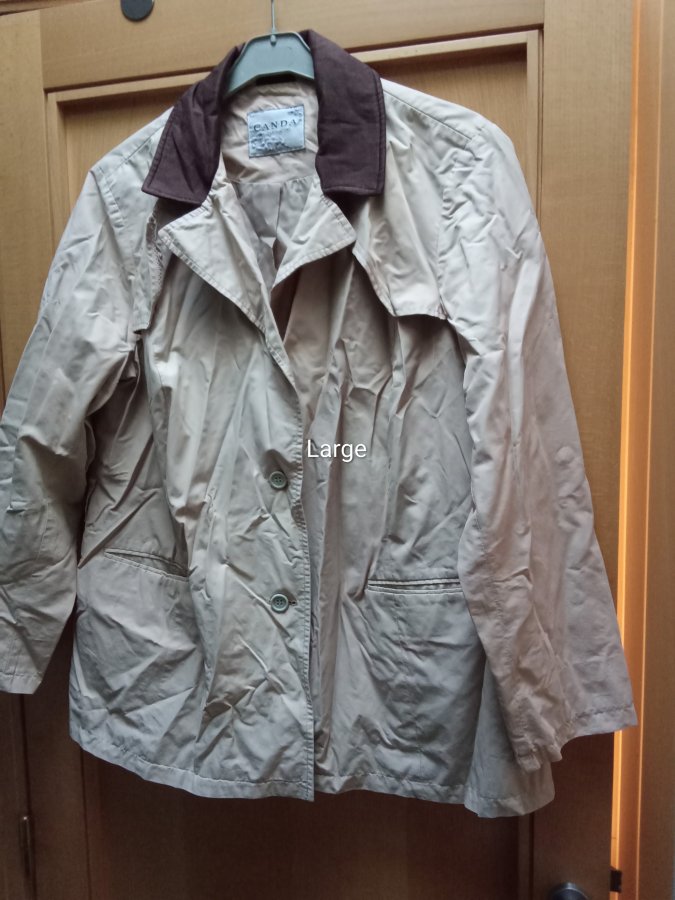 Illustration de Veste large