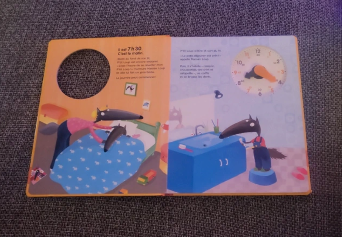 Illustration de Livre "Apprends à lire l'heure avec P'tit Loup"