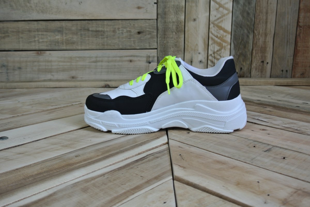 Illustration de Basket homme 