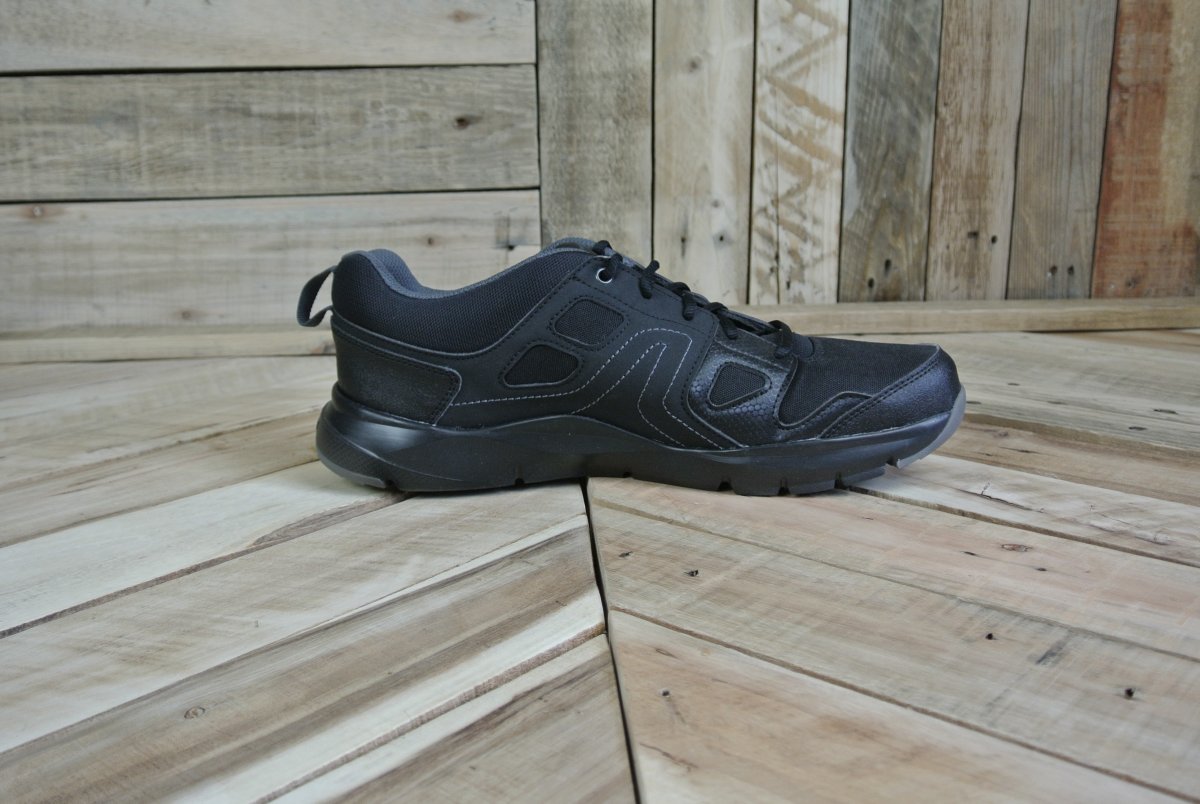 Illustration de basket noire