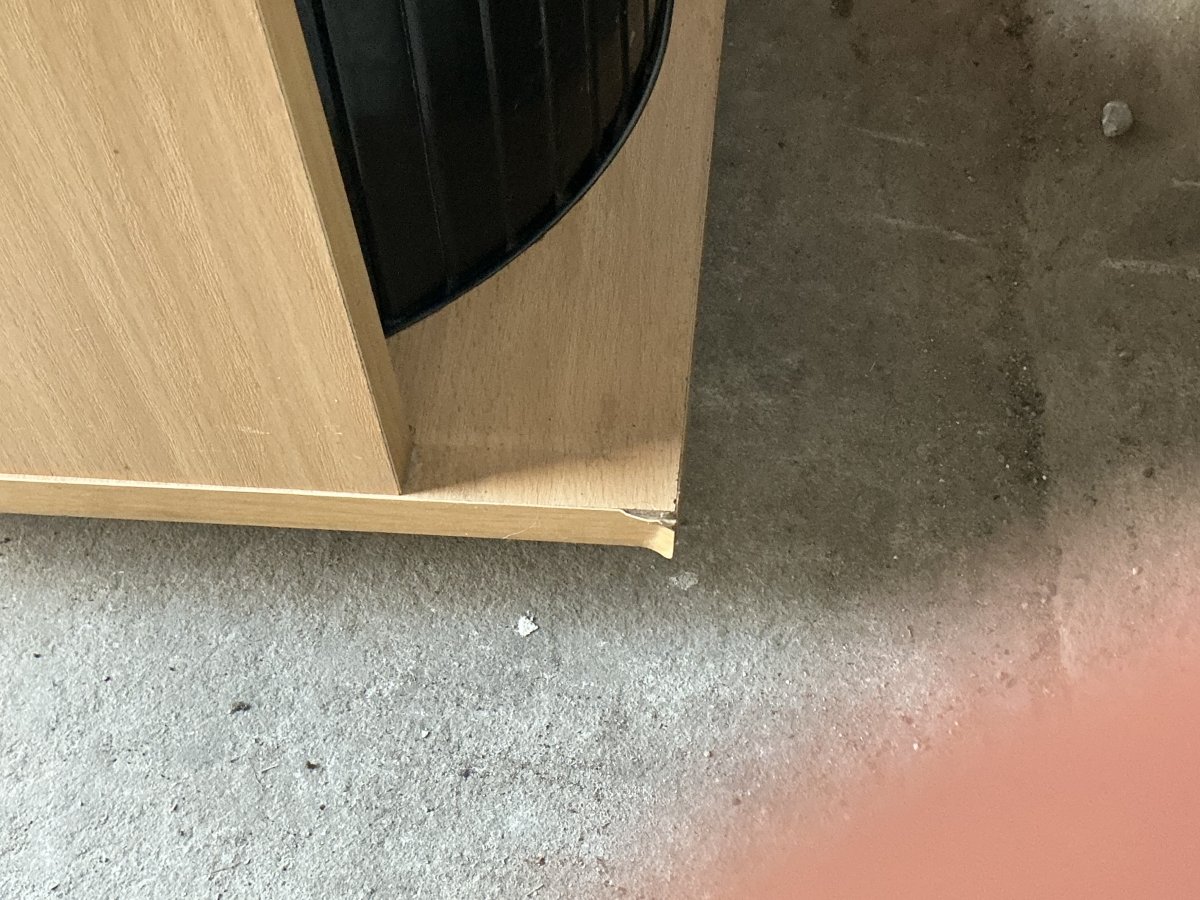 Illustration de Meuble TV à donner