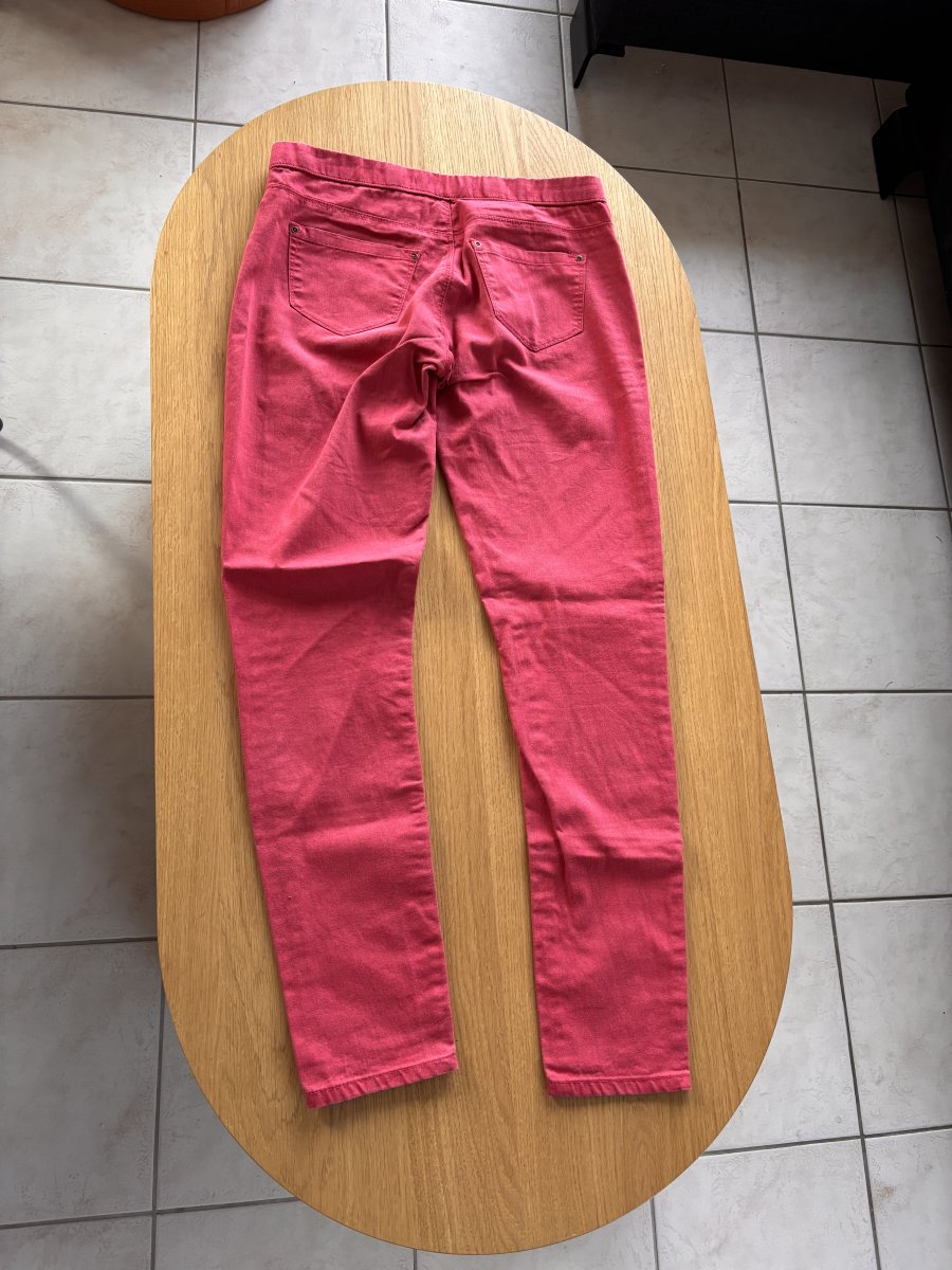 Illustration de Jegging rose