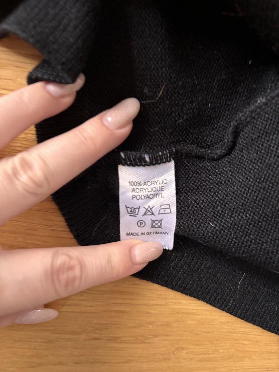 Illustration de Pull taille L