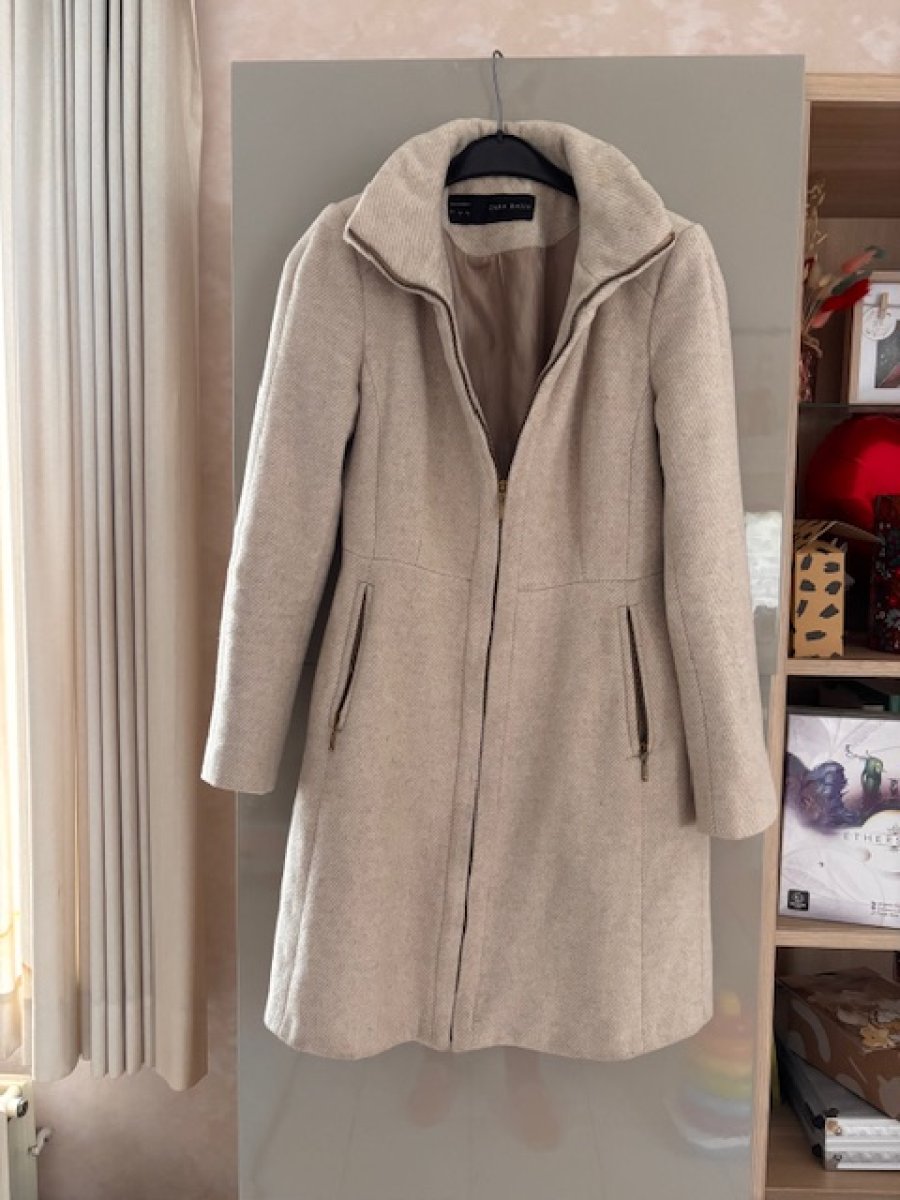 Illustration de Veste Zara beige taille S