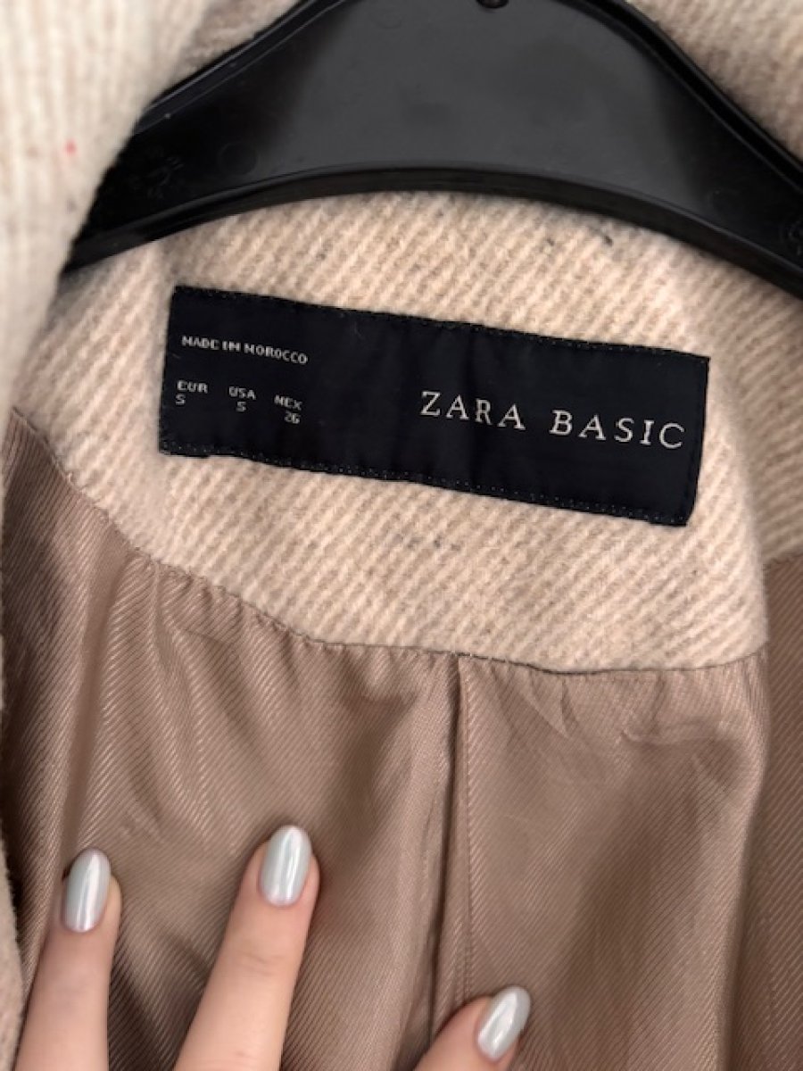 Illustration de Veste Zara beige taille S