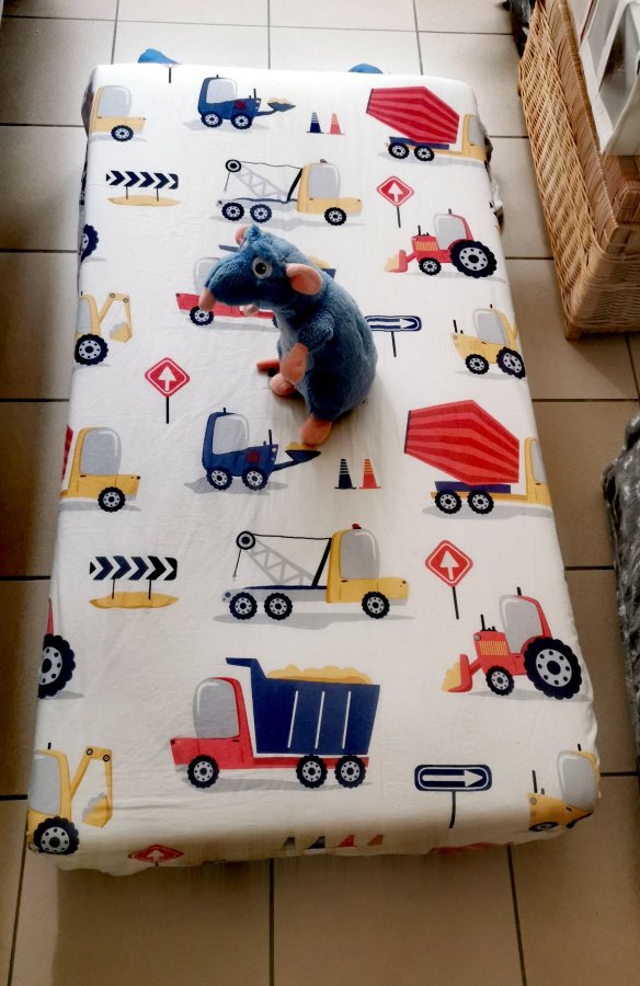 Illustration de matelas enfant Leen &Baker 120cmx60x 15 hauteur 