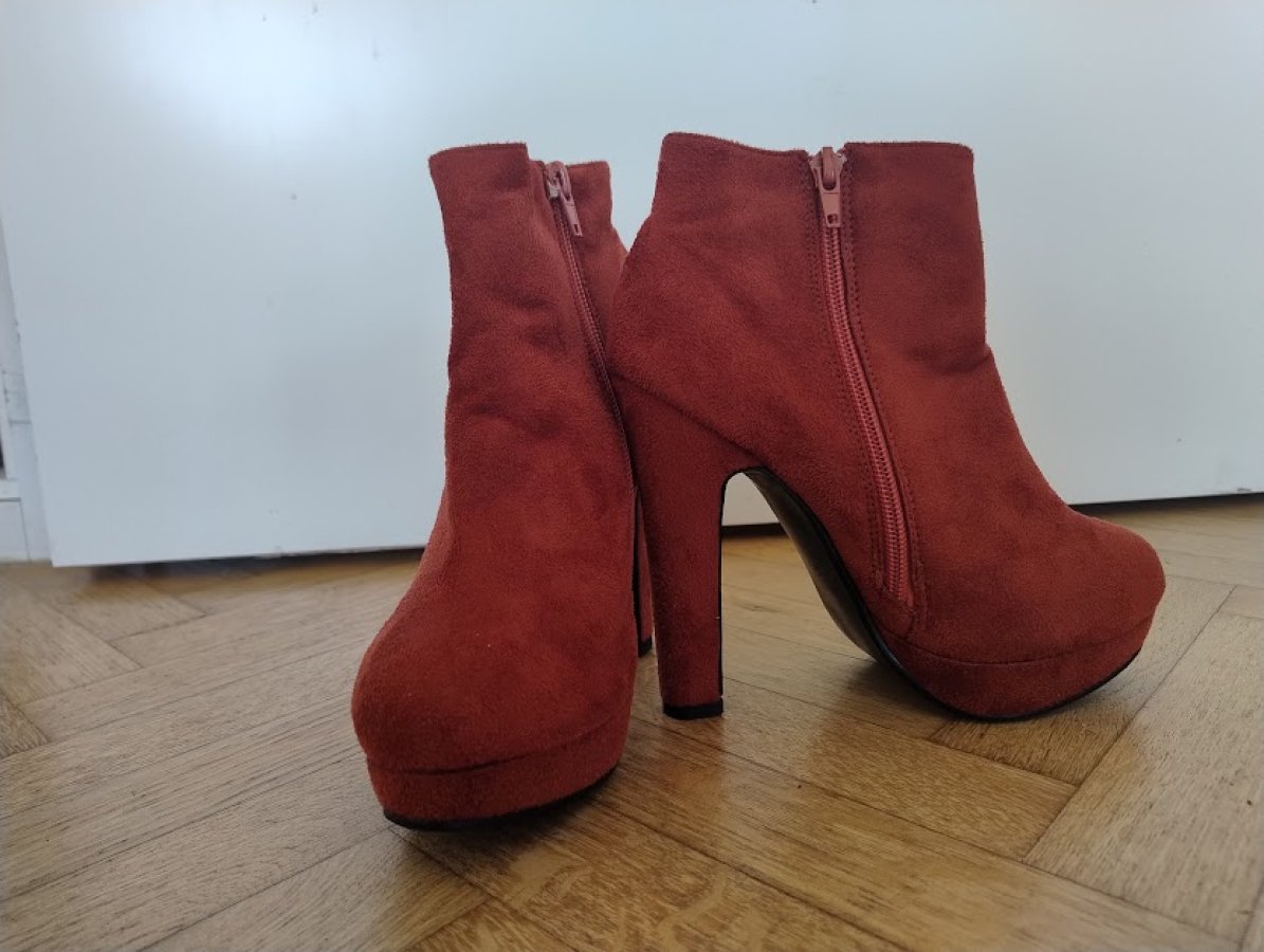 Image Bottines à haut talon P 38