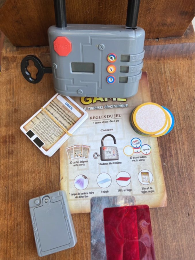 Illustration de Jeu Escape game, le cadenas électronique