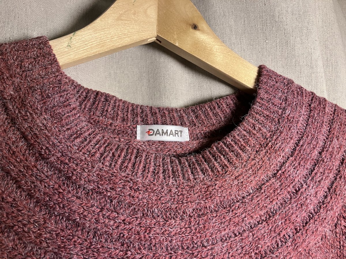 Illustration de Pull Damart 38/40