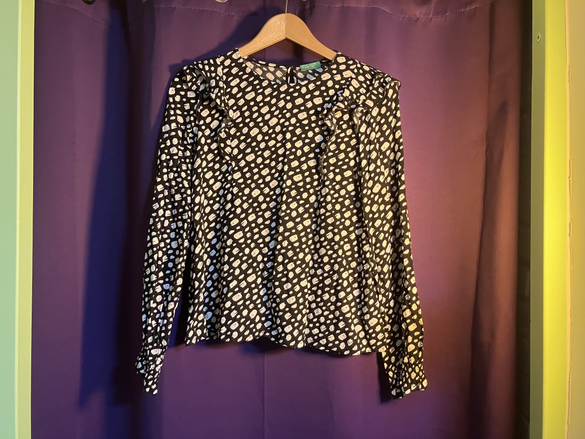 Image Blouse Benetton 13 ans